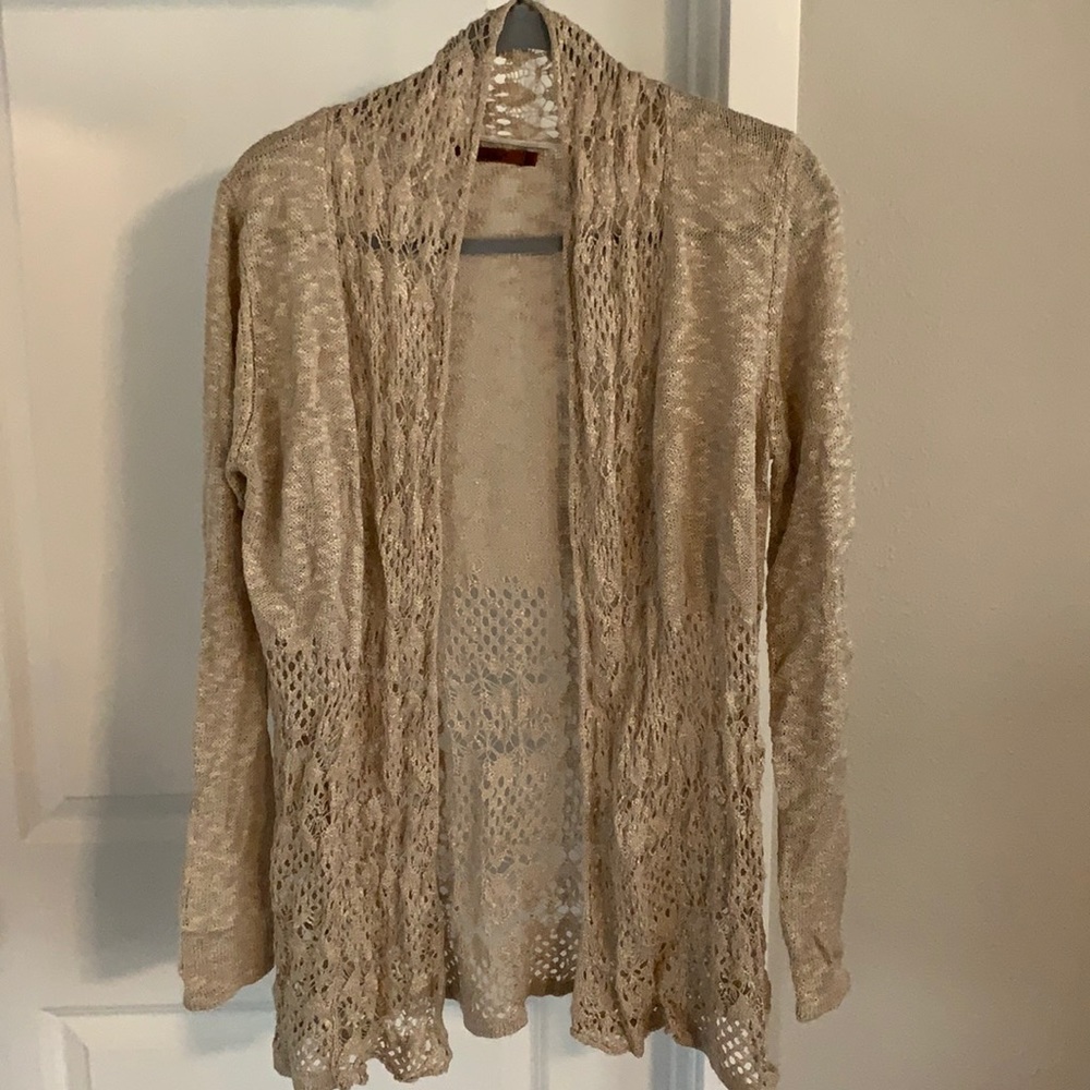 Great Condition Gorgeous Crochet and Knit Cardigan